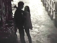 La reine du bal se fait baiser par ce mec à grosse bite