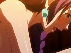 Beauté gags sur une video porno a telecharger grosse bite avant de se faire lécher la chatte poilue