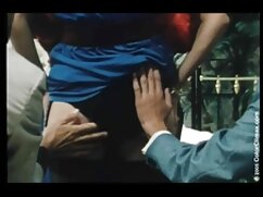 La jeune enseignante Anna Malii sexe film porno veut avoir des relations sexuelles sauvages avec un mec chauve