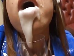 Un copain encré encule une film porno complet gratuit jolie brune dans ses poses préférées