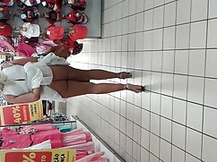 Slender stud a films x gratuits tukif besoin de deux jeunes filles pour son plaisir sexuel