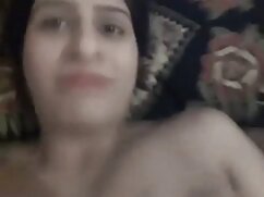 Amateur Euro large souffle un gros dong en public